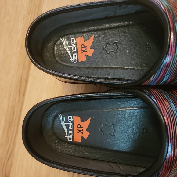 Dansko XP - Picture 3 of 5